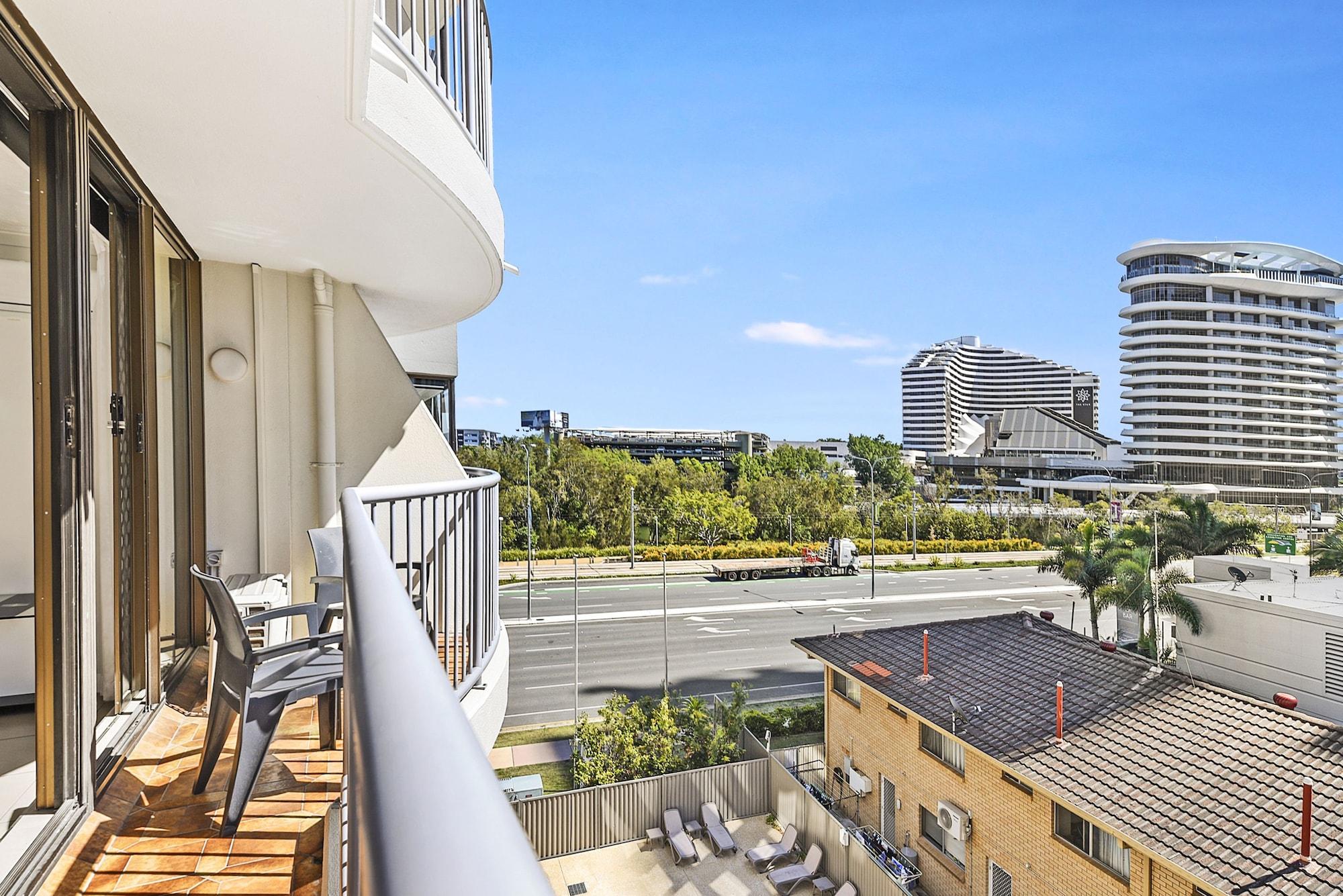 Broadbeach Travel Inn Apartments Gold Coast Ngoại thất bức ảnh