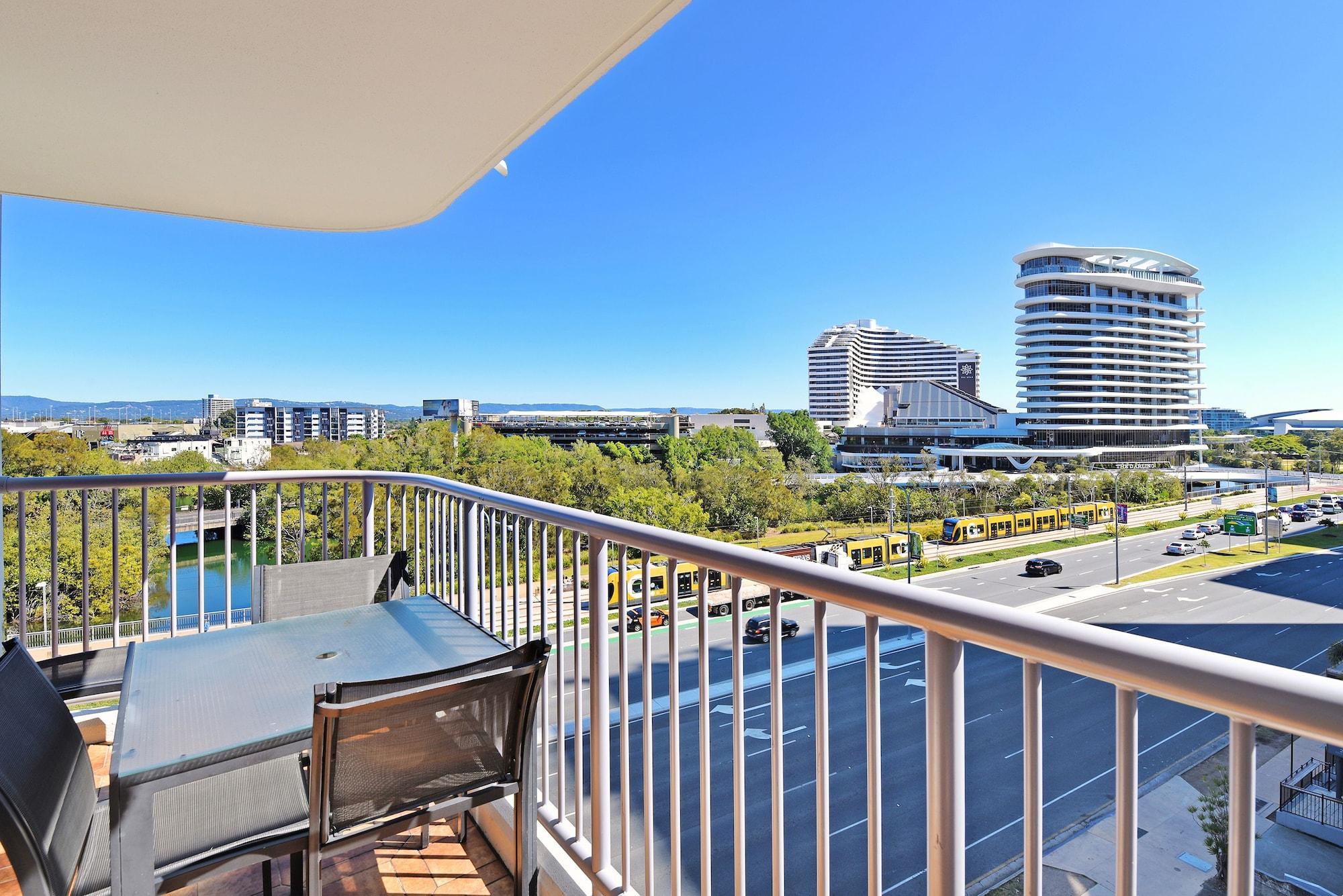 Broadbeach Travel Inn Apartments Gold Coast Ngoại thất bức ảnh