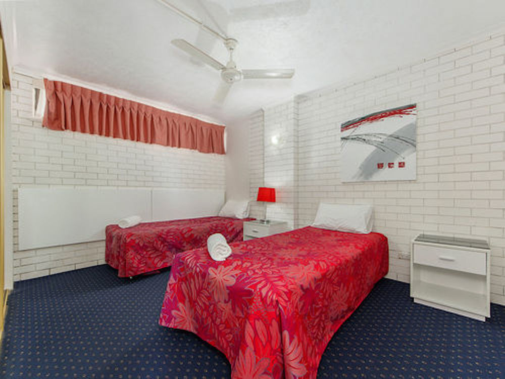 Broadbeach Travel Inn Apartments Gold Coast Ngoại thất bức ảnh